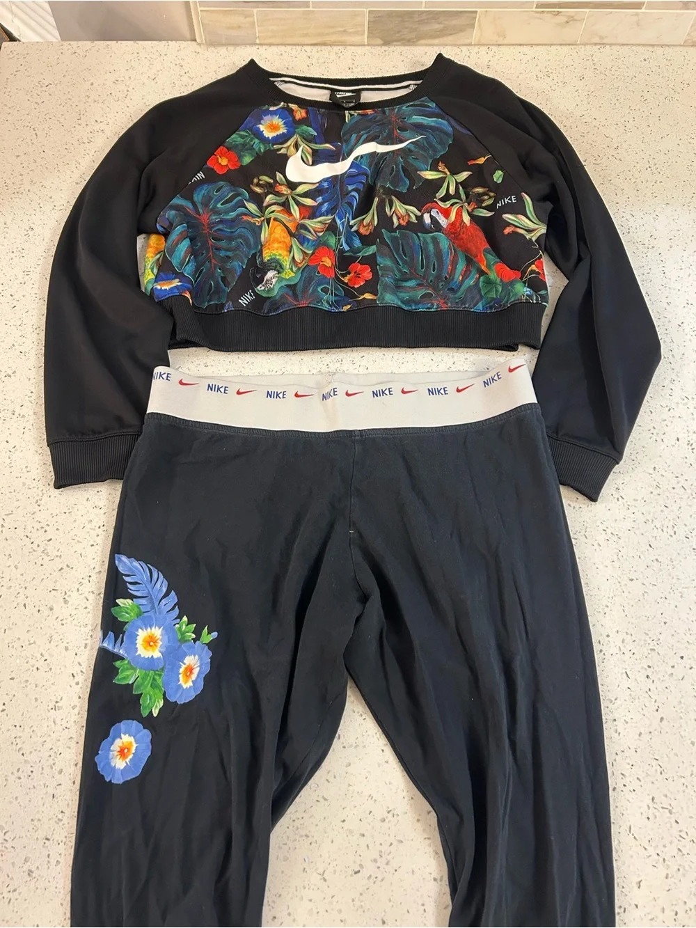 Nike Black Cropped Floral Sweatshirt and Black Joggers Set
